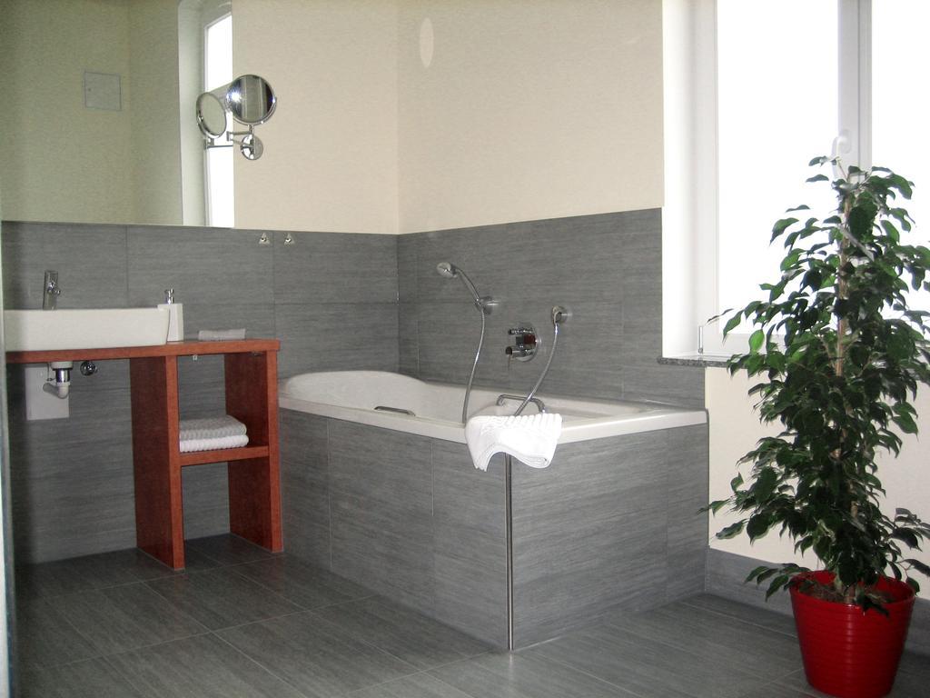 Hotel Stadtvilla Кобург Экстерьер фото